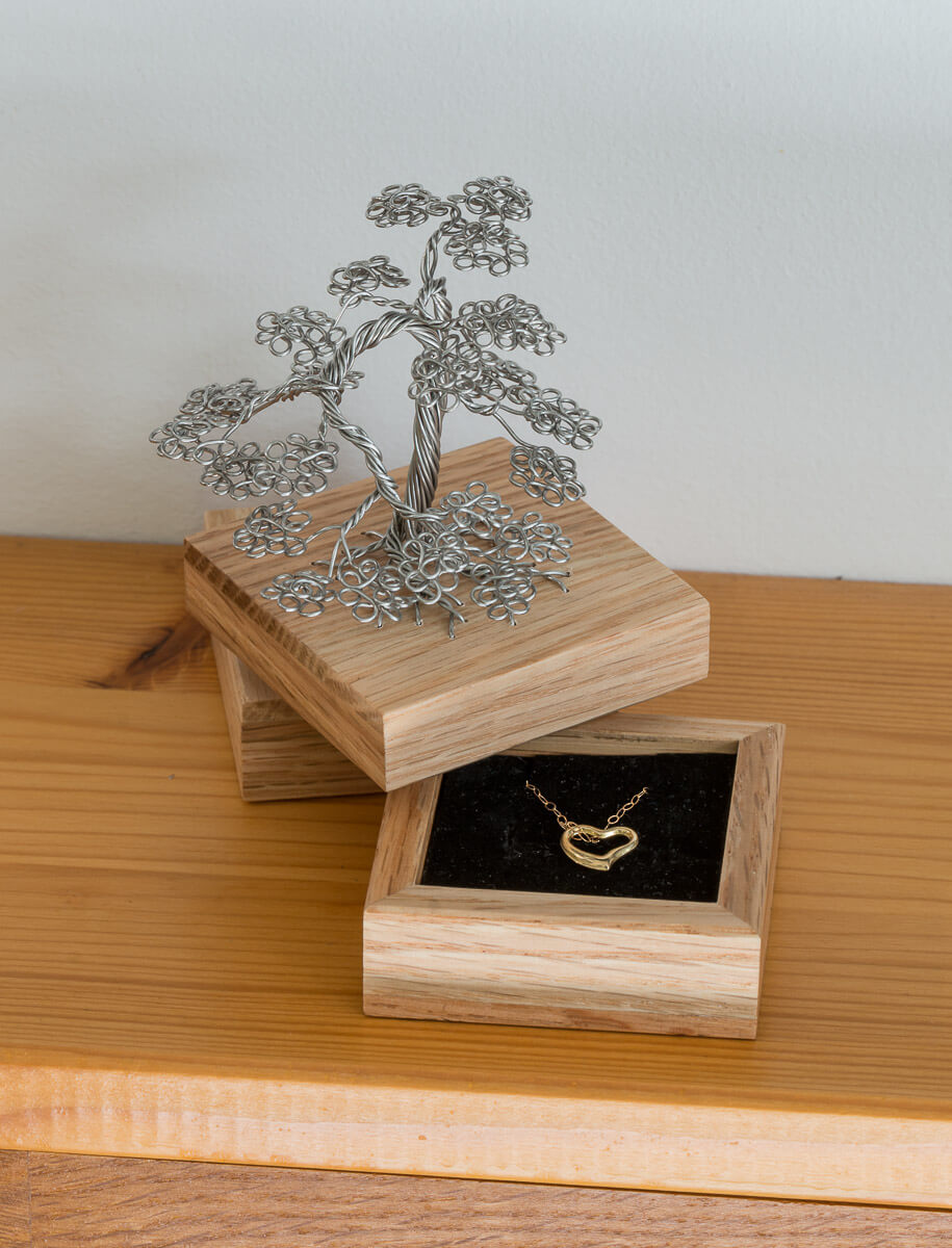 Maple Tree Memories - Mini Maple Tree - Jewellery box - Random Tree