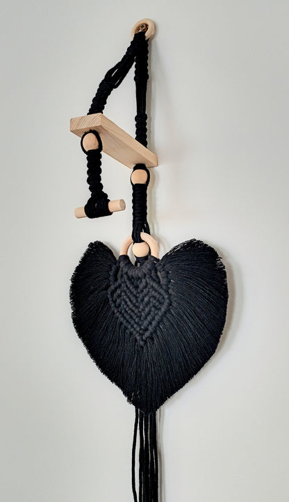 Macrame - Wall Bracket with heart