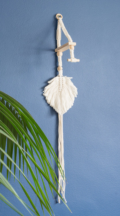 Macrame Wall Bracket with Leaf Decoration