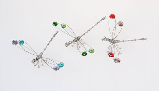Dragonfly wire decoration