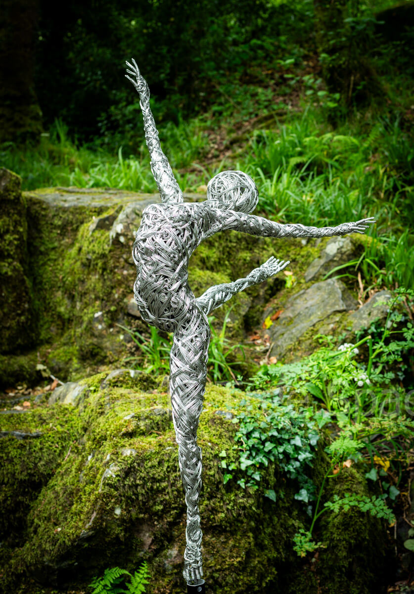 Wire Sculpture - Rebecca - Ballerina