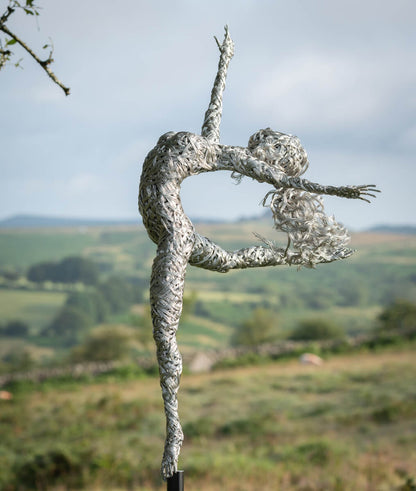 Wire Sculpture - Rebecca - Ballerina